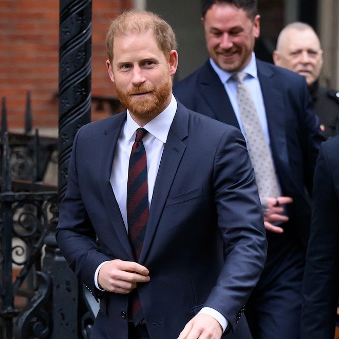 Prens Harry, Meghan Markle'a Yönelik Tabloidlerin Davranışını Duygusal Bir Şekilde Anlattı