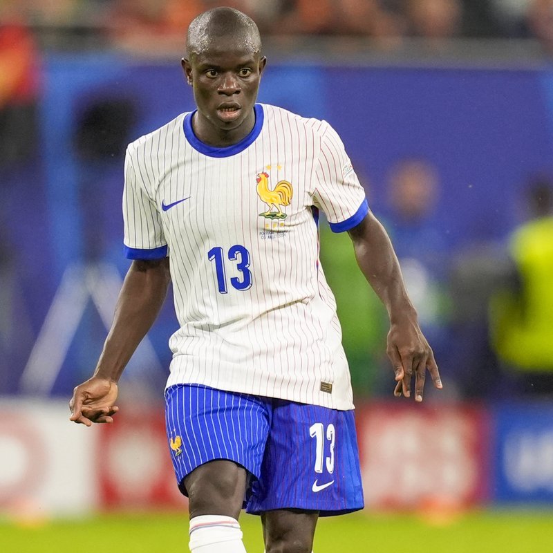 "N'Golo Kante İstanbul'a ayak bastı!"