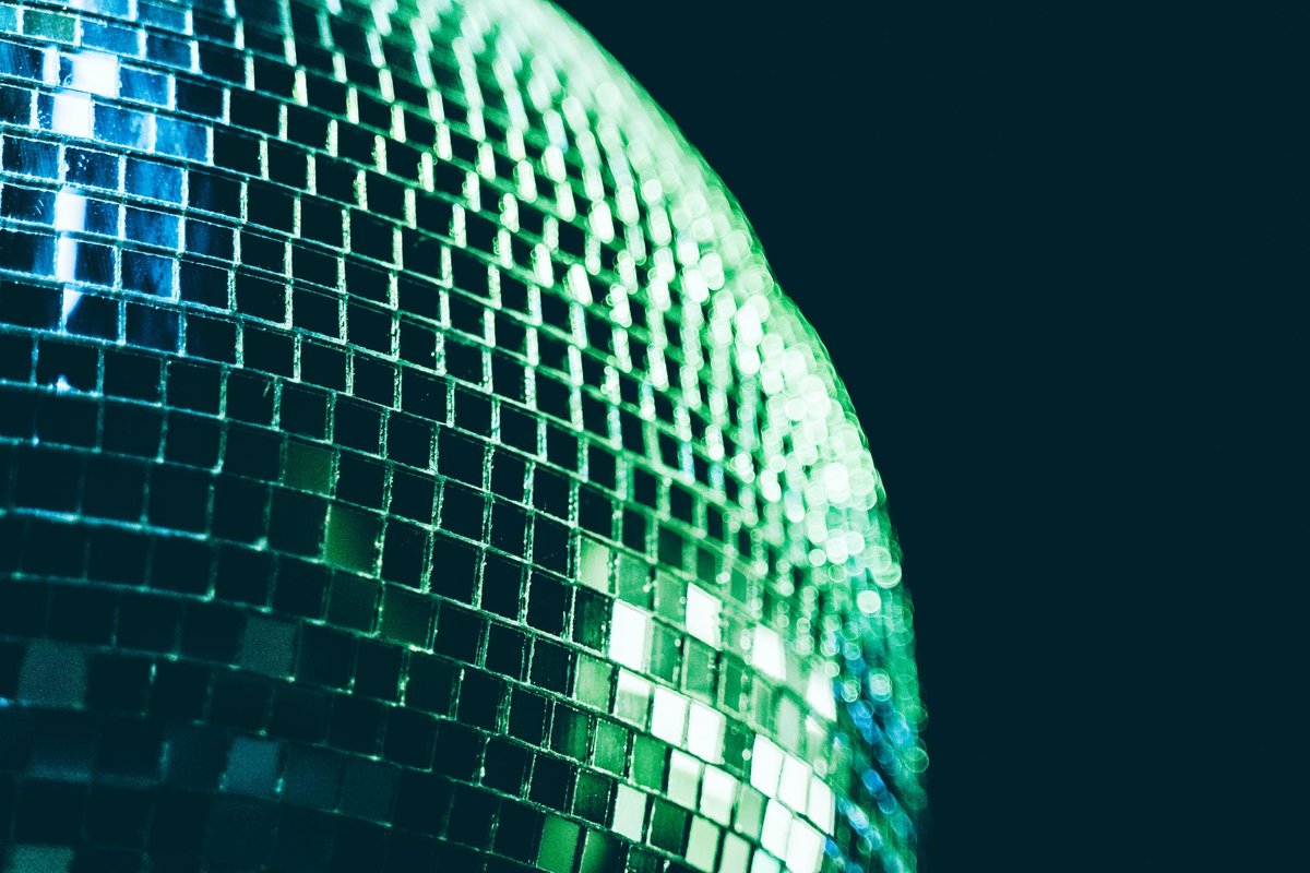 Spotify's disco ball icon is ugly. You looked!