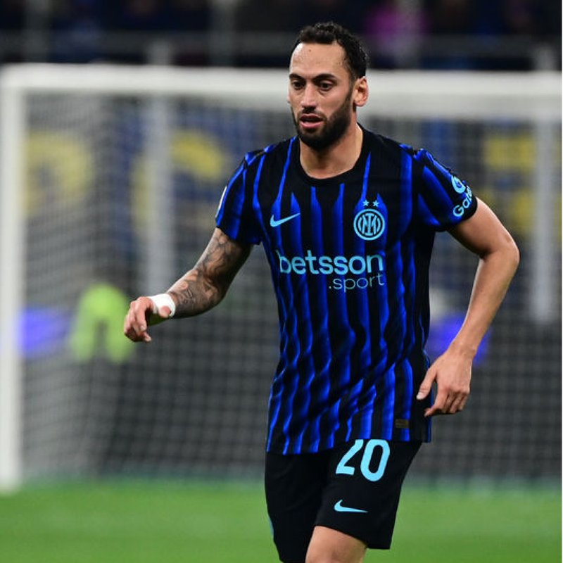 "Hakan'ın asist katkısıyla Inter, zirvedeki yerini sürdürdü!"