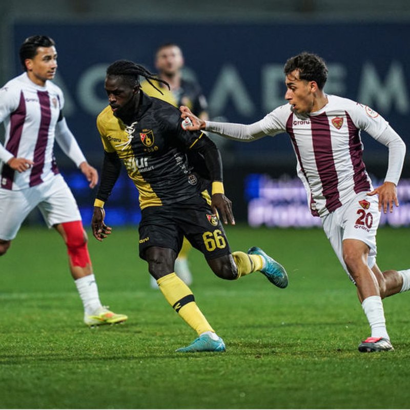 "İstanbulspor, rakibini tek golle mağlup etti ve üç puanı kapıldı!"