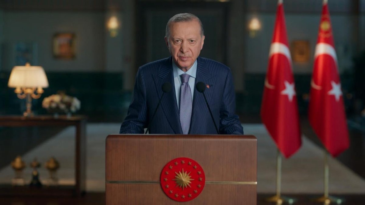 Cumhurbaşkanı Erdoğan: Dünya genelinde huzur, barış ve istikrar için tüm çabaları içtenlikle destekliyoruz