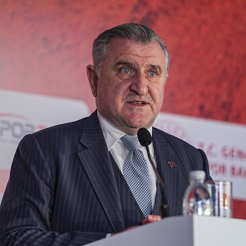 "Türkiye, küresel düzeyde sporun merkezi haline geldi"