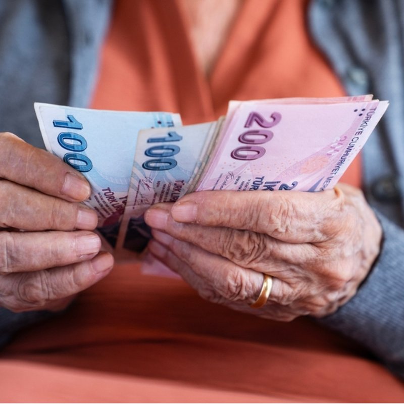 "Emekli Maaşlarında En Düşük Tutar Ne Şeklinde Belirlenecek?"