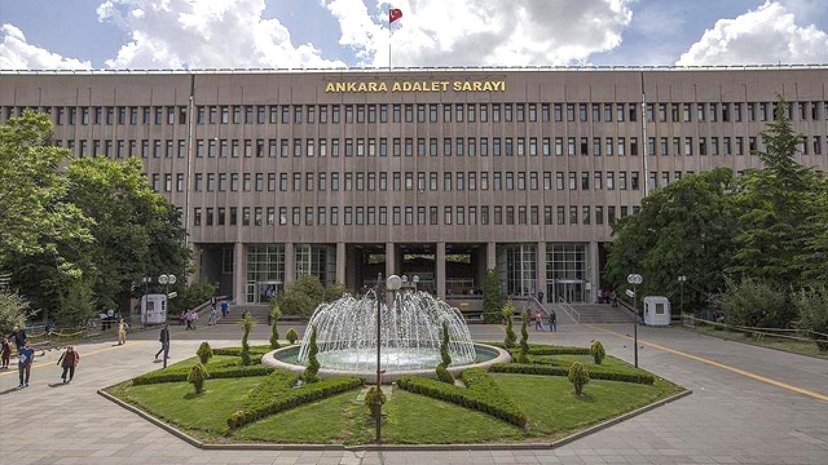 "FETÖ'nün polis içindeki gizli yapılanmasına dair operasyon: 23 kişi için gözaltı talimatı"