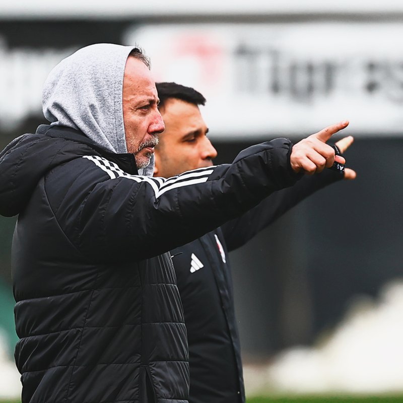 Beşiktaş, kondisyon artırma ve taktiksel antrenman gerçekleştirdi