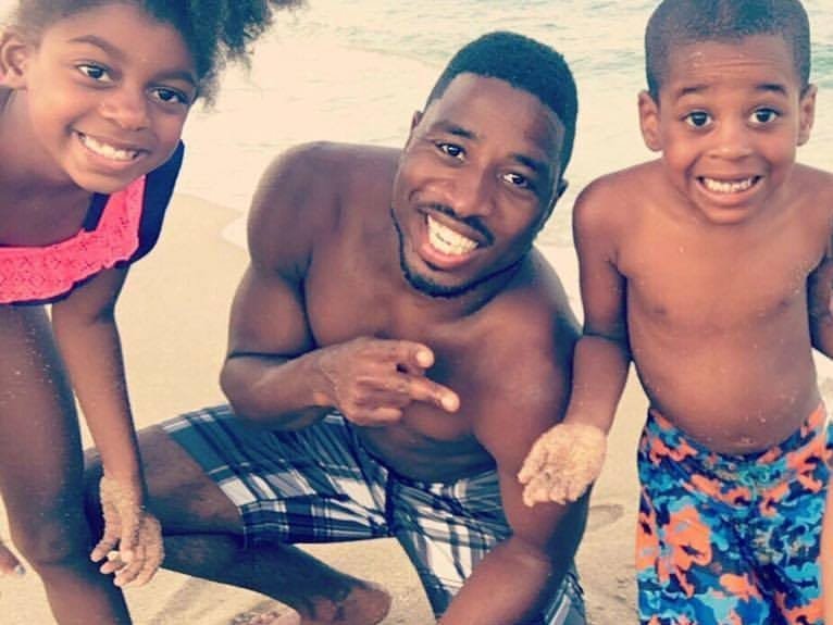 "Eşimin altı yıl önce ani ölümü sonrası,: onunla çektiğim tatil fotoğraf ve videoları için minnettarım."
