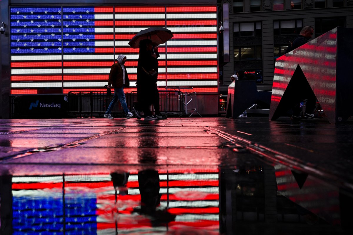 2 forces are driving US economic growth, and the Iran war threatens to derail both, BofA says