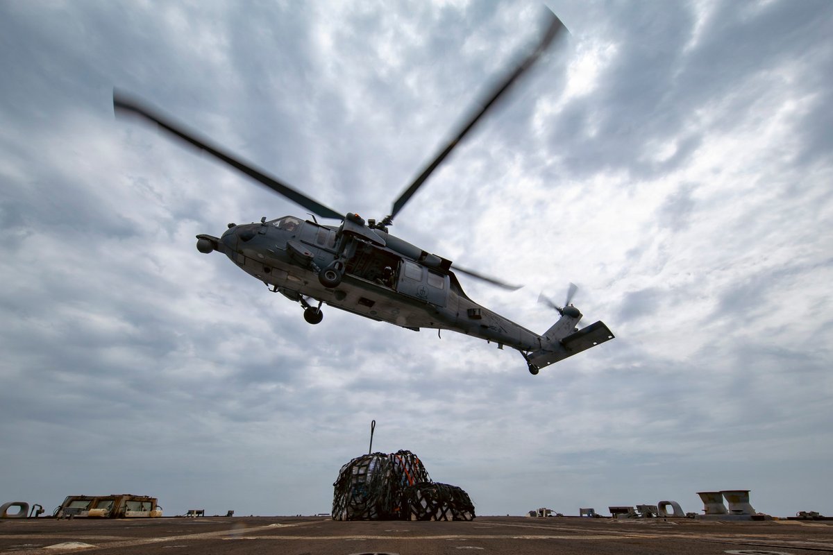 US Apache and Seahawk helicopters sank half a dozen Iranian small boats while clearing out threats around the Strait of Hormuz