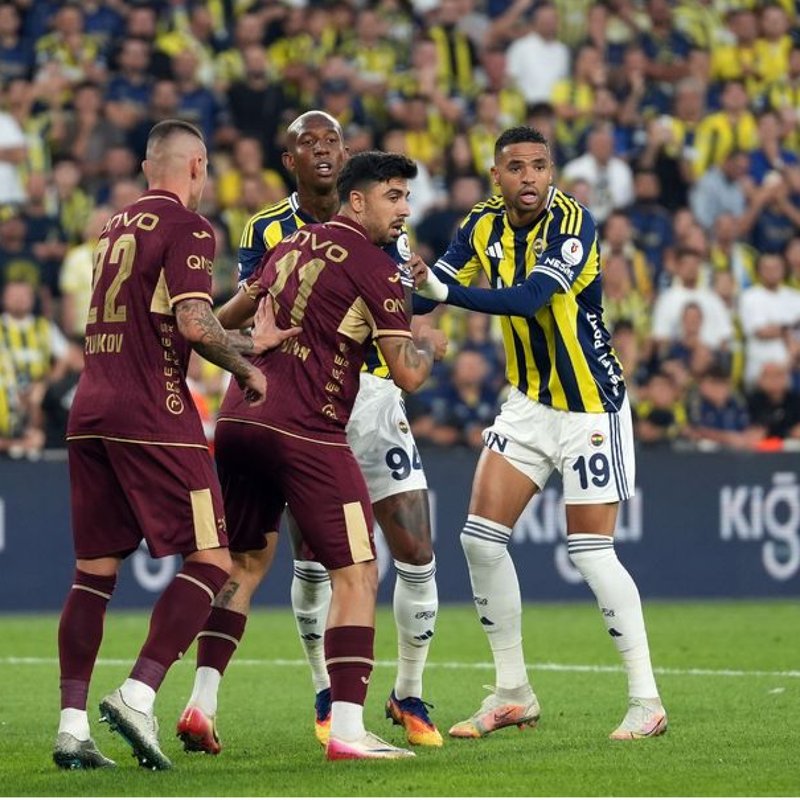 "Trabzonspor ile Fenerbahçe arasındaki karşılaşmanın oynanacağı tarih belirlendi!"