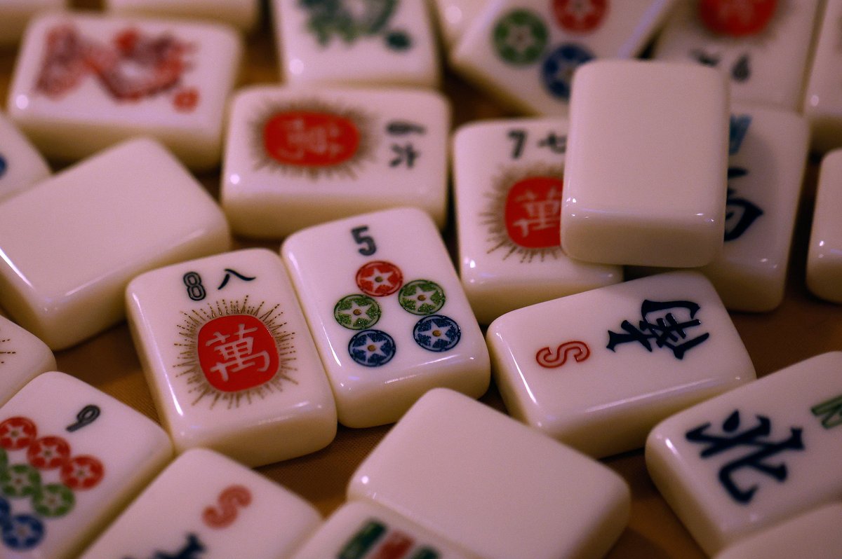 I'm a Gen Zer who spends all day online. Mahjong gave me a reason to connect in real life.
