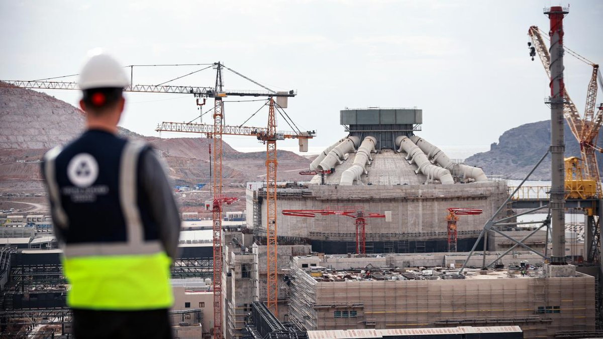 Akkuyu Nükleer Güç Santrali,: 2026 yılında faaliyete geçmesi planlanıyor.