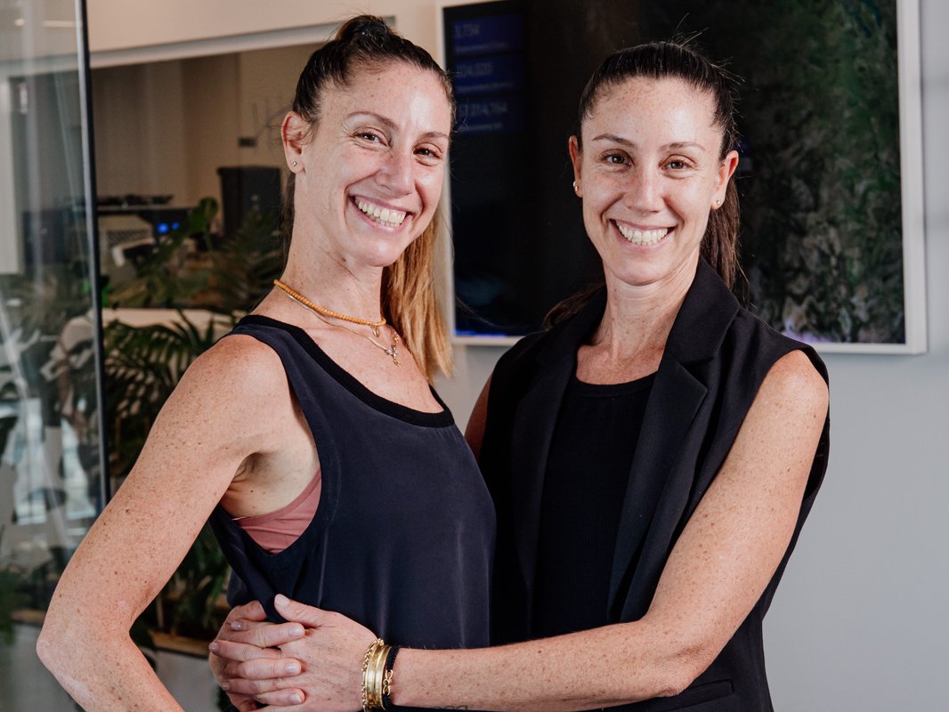 These triathlete twins manage their metabolism differently. Here are their top 3 tips for burning fat and boosting energy.
