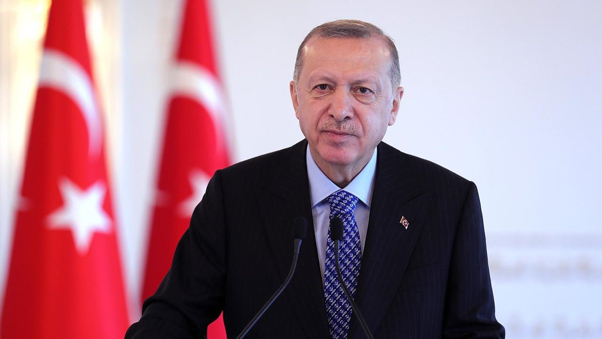 Cumhurbaşkanı Erdoğan, Regaip Kandili'ne dair mesajını paylaştı