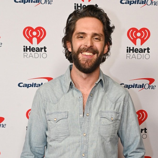 Thomas Rhett Got Hearing Aids After "Kind of Going Deaf" in One Ear