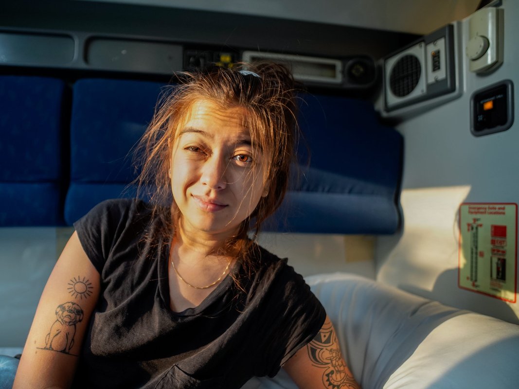 "30 saatlik Amtrak yolculuğu için 1,000 dolara özel yatak odası kiraladım; 45 metrekarelik alan ve tam banyo içeren konfor."