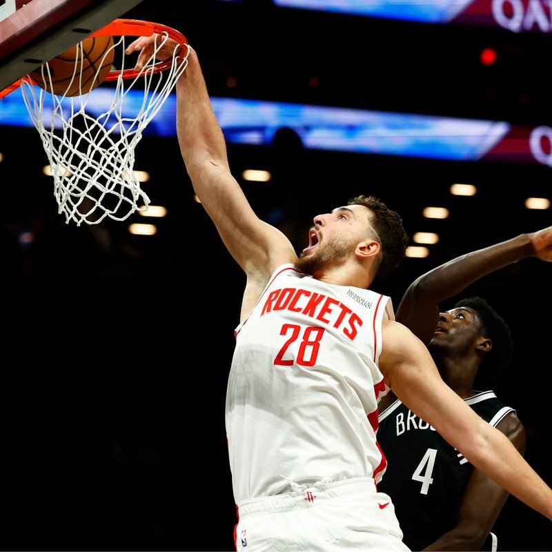 Alperen'in "double-double" performansı, galibiyet için yeterli olmadı
