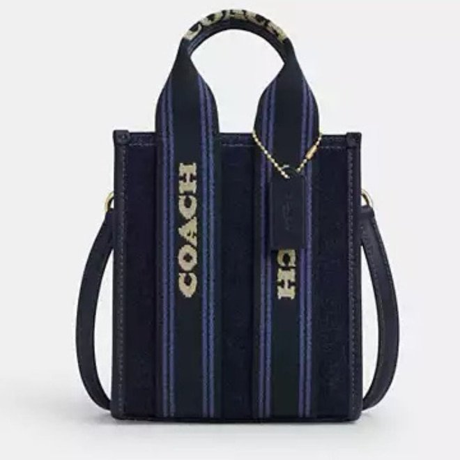 Coach Outlet'ta 100 Dolar Altında Fırsatlar: Ayakkabılar, Çantalar, Takılar ve Daha Fazlası