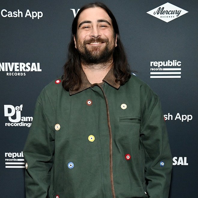 Noah Kahan Details “Complicated”: Struggles With Body Dysmorphia