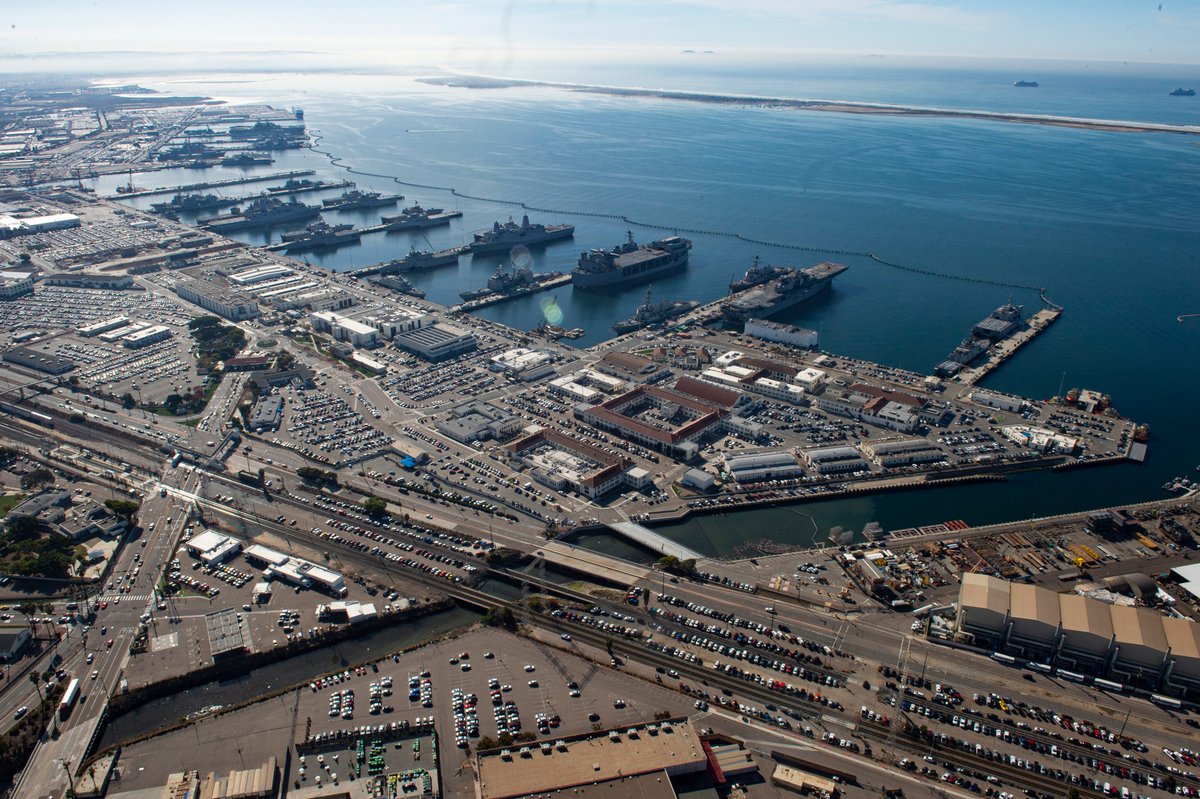 The US Navy needs to find thousands of temporary beds. Houseboats are on the table.