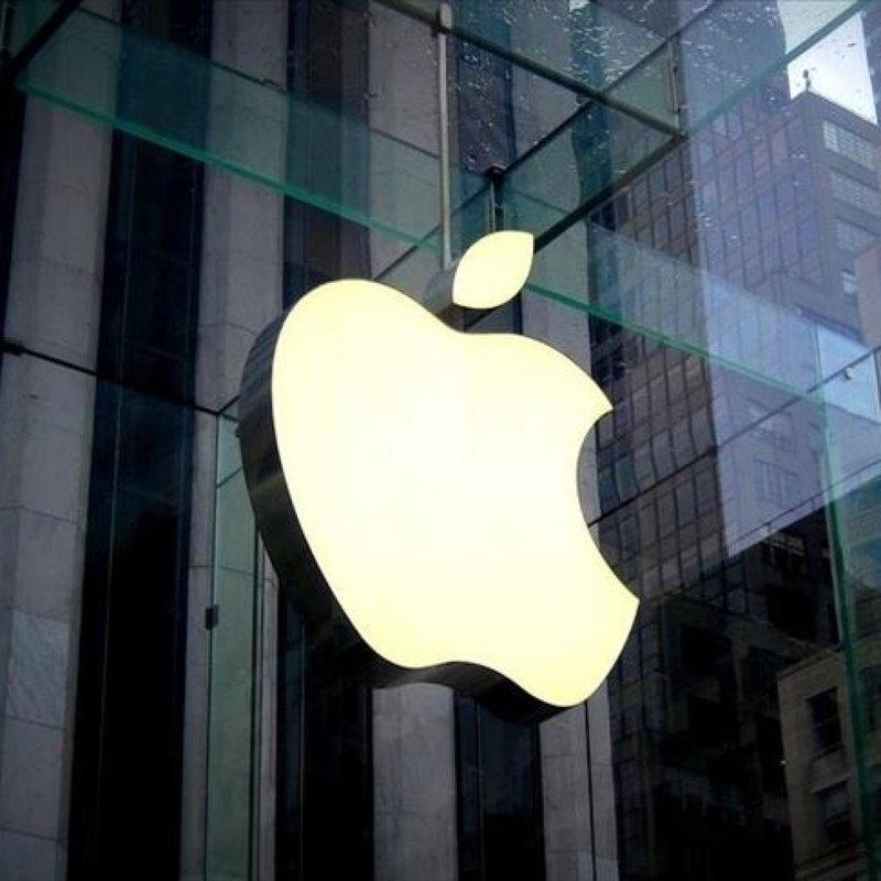 İtalya, Apple firmasına 98,6 milyon euro tutarında yaptırım uyguladı.