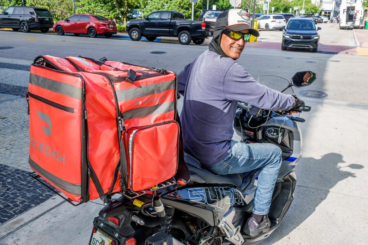 DoorDash's CEO says he's got an edge on Amazon in groceries