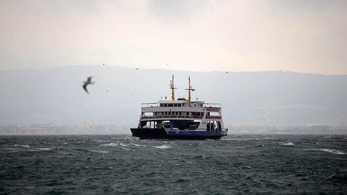 Güney Marmara bölgesindeki feribot seferleri durduruldu