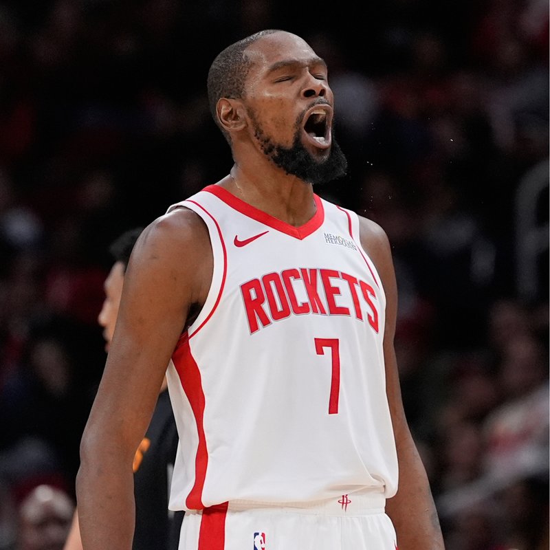 Kevin Durant, profesyonel spor: hayatında bir başka rekor kırdı!