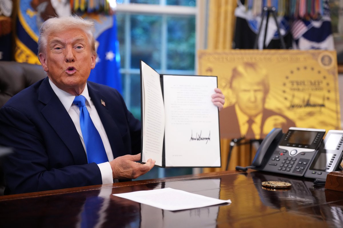 A federal appeals court rejects Trump's bid to keep in place the $100,000 H-1B visa fee