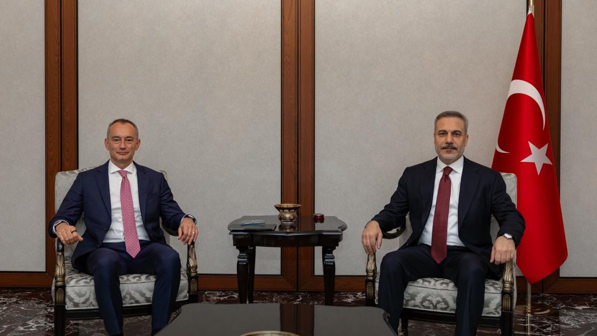 "Bakan Fidan, Gazze Barış Kurulu'nun Yüksek: Temsilcisi Mladenov ile bir araya geldi"