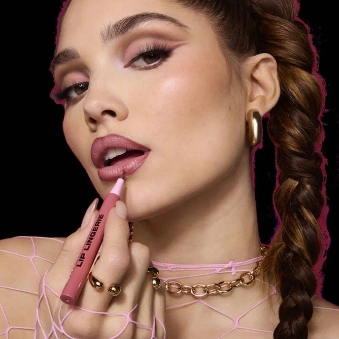 NYX'in 6 Dolar Değerindeki Lip Liner'ı Pillow Talk'a Benzer Mi? Kullanıcılar Aynı Görüşte