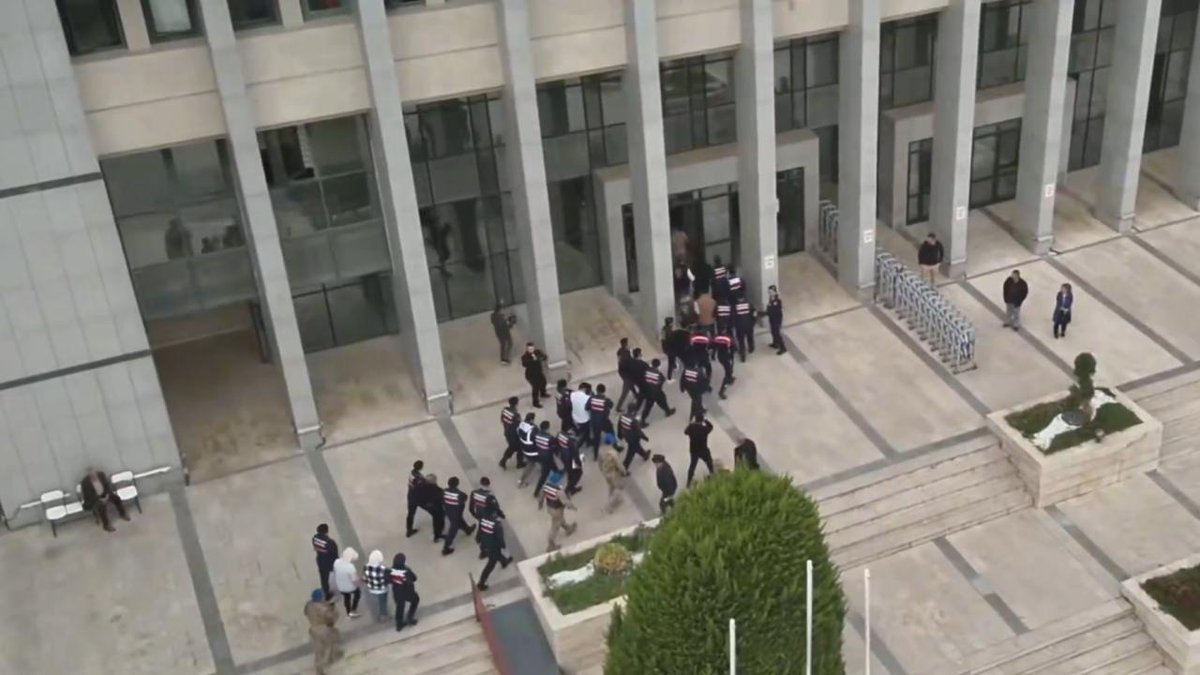 "Yedi ilde yedi suç şebekesine düzenlenen operasyonda 65 kişi gözaltına alındı"
