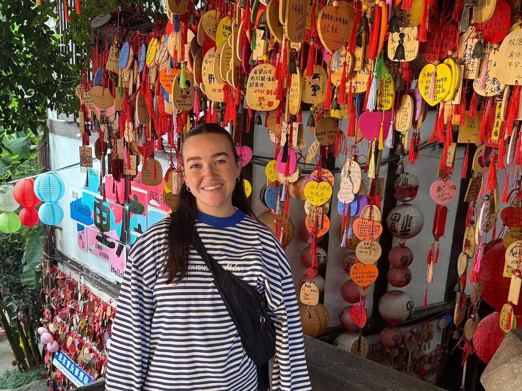 I quit my marketing job to backpack Asia. Traveling: alone gave me the confidence to take big career risks.