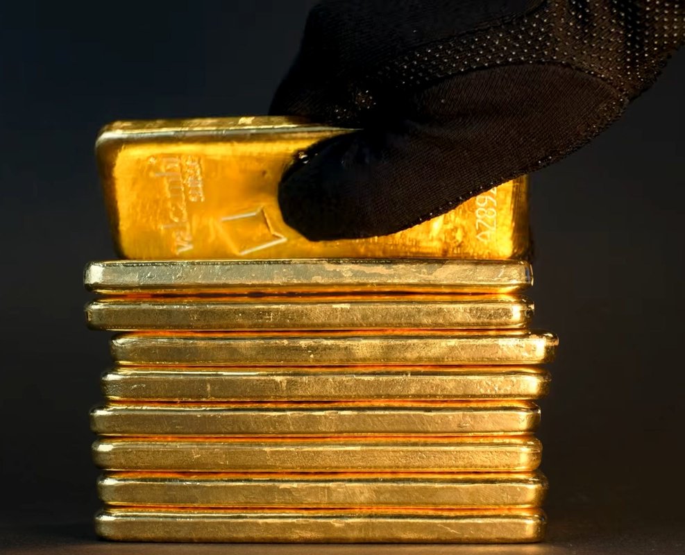 The US is Colombia's top gold: customer — and cartels know it