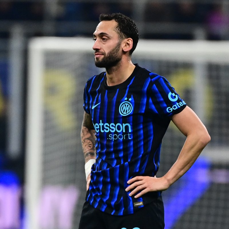 "Hakan Çalhanoğlu'ndan gelen olumsuz gelişme!"