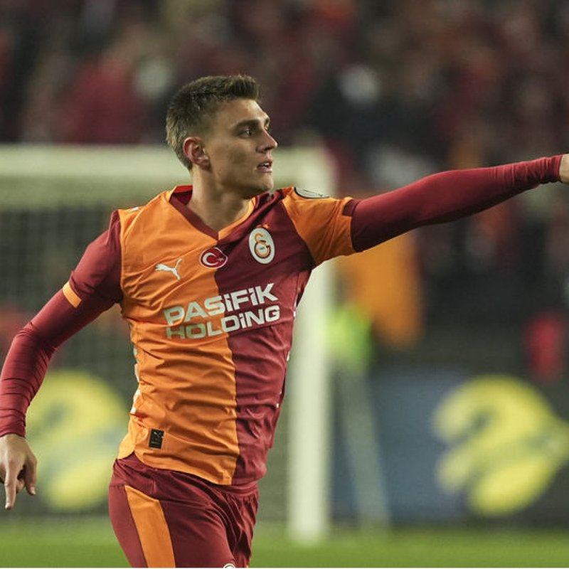 "Galatasaray'da Yeni Gelişme: Ayrılıklar Başladı!"