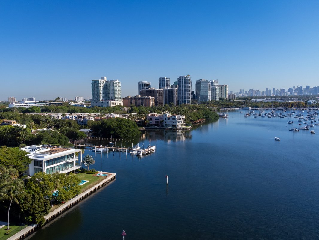 Tech billionaires are flocking to this former bohemian enclave in Miami. See what life is like inside Coconut Grove.