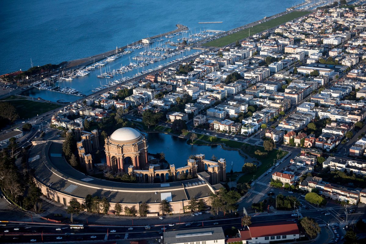 A photo of a community meeting has sparked: a generational fight over San Francisco real estate