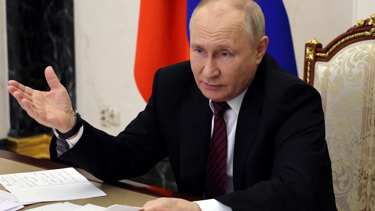 "Putin, Rusya'nın yapay zeka teknolojileri üzerine geliştirme çalışmalarına hız vermesi için hükümete direktif sundu"