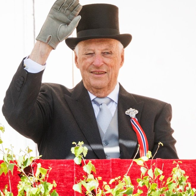 Norway’s King Harald V Dead at: 89, Son Becomes King Haakon VIII
