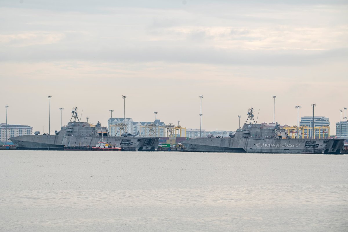 2 of the US' 3 mine-hunting ships assigned to the Middle East were just seen in Asia