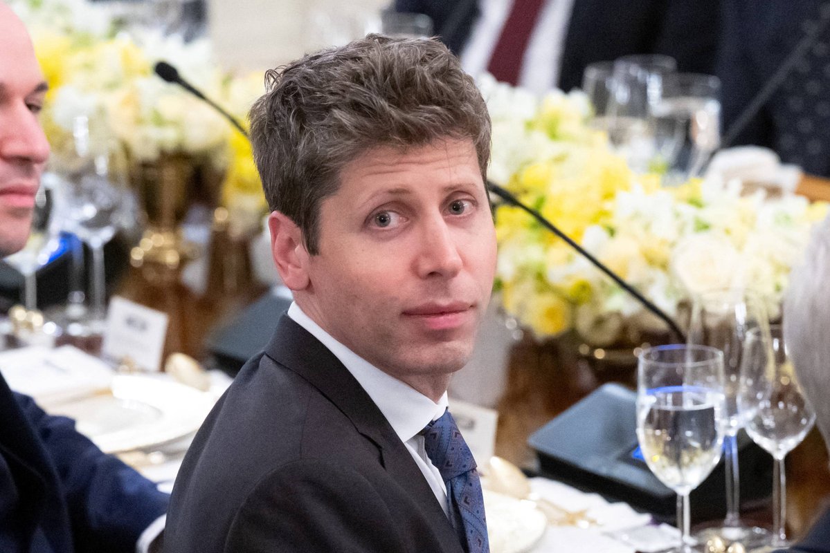 5 big takeaways from Sam Altman's Saturday night AMA on OpenAI's Pentagon deal