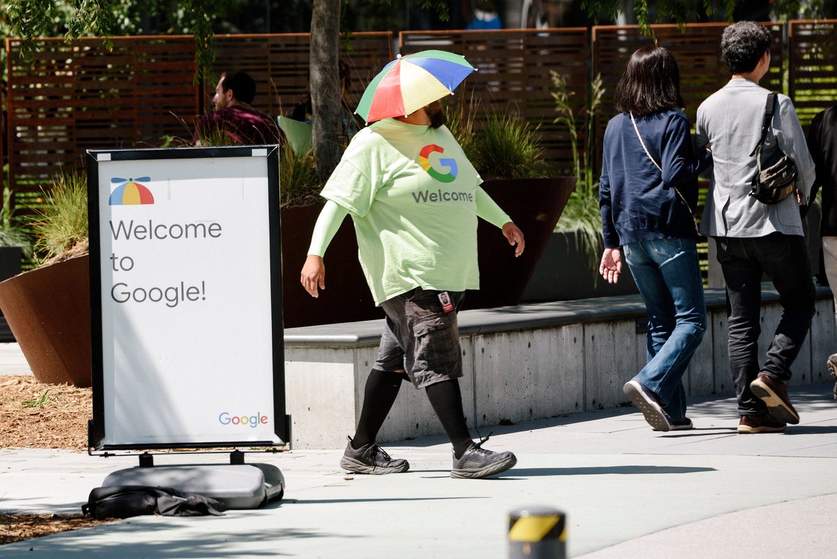 Tech employees are losing confidence faster than workers in any other sector