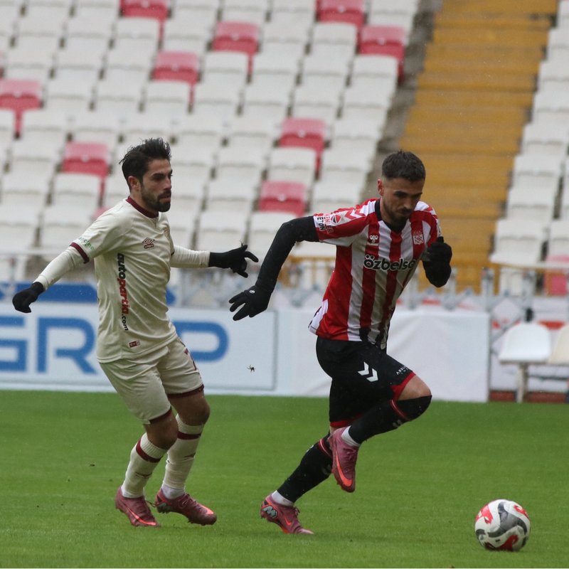 "Sivasspor, Üst Üste Üç Maçın Ardından Galibiyet Elde Etti!"