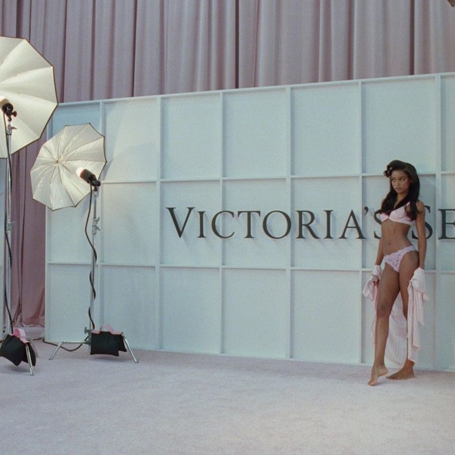 "Adam Selman'dan Alışveriş Yapabileceğiniz Victoria's Secret Stil İpuçları"