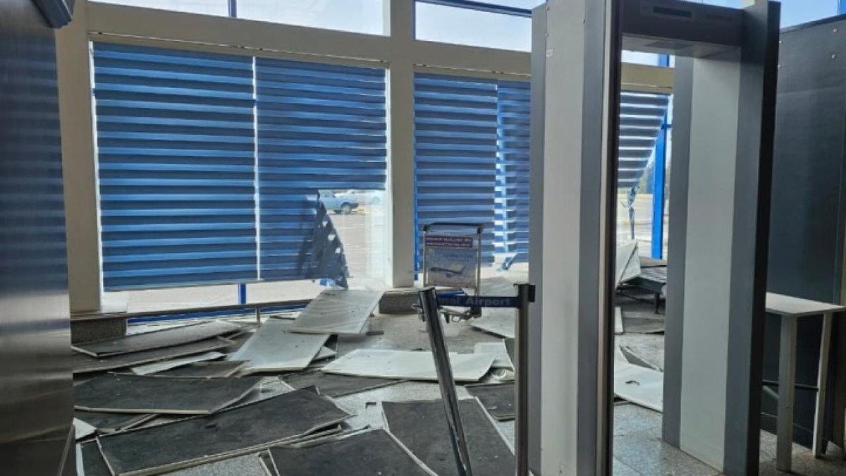 Azerbaycan, İran'a yakın güney hava sahasını 12 saatliğine kapattı