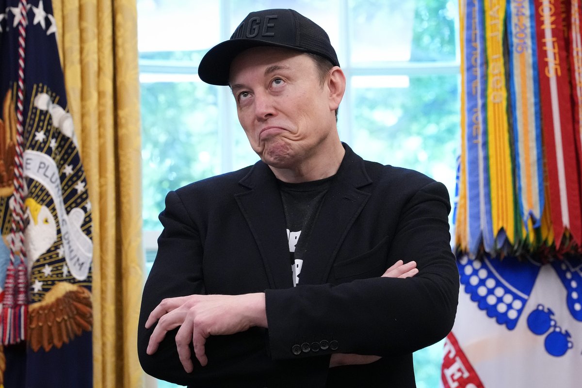 "Tesla'nın satışları, ardışık ikinci yılda da geriledi"