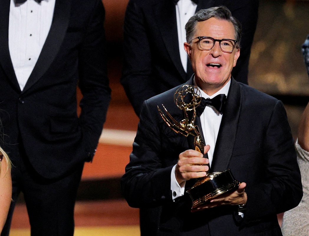 'The Late Show' host Stephen Colbert says CBS pulled his: interview with a Democratic lawmaker — so he turned to YouTube