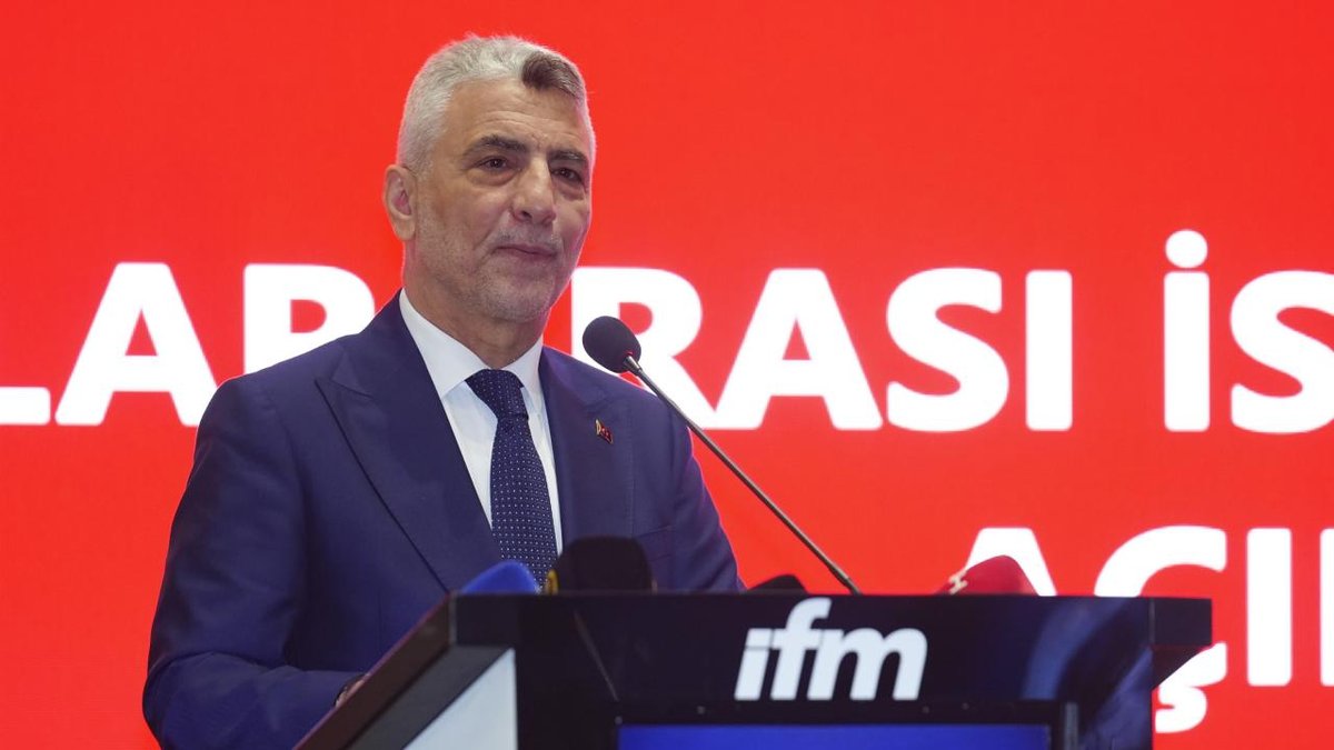"Bakan Bolat: Türkiye'nin Mobilya Sektörü Küresel Bir Marka Olmayı Başardı"