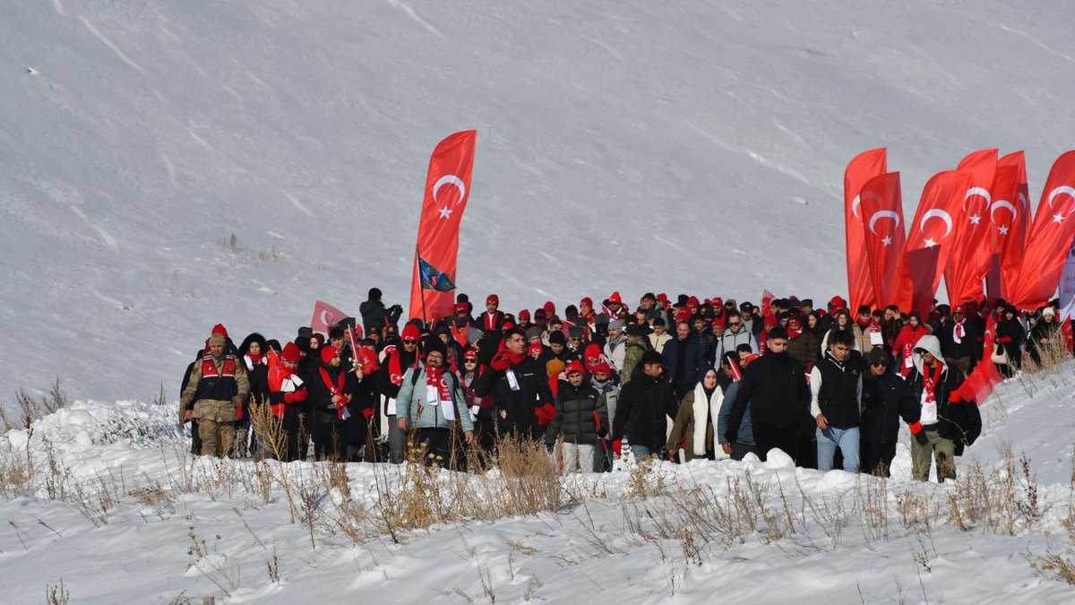 "Sarıkamış'taki şehitler, birlik ve beraberlik duygusuyla yad edildi"